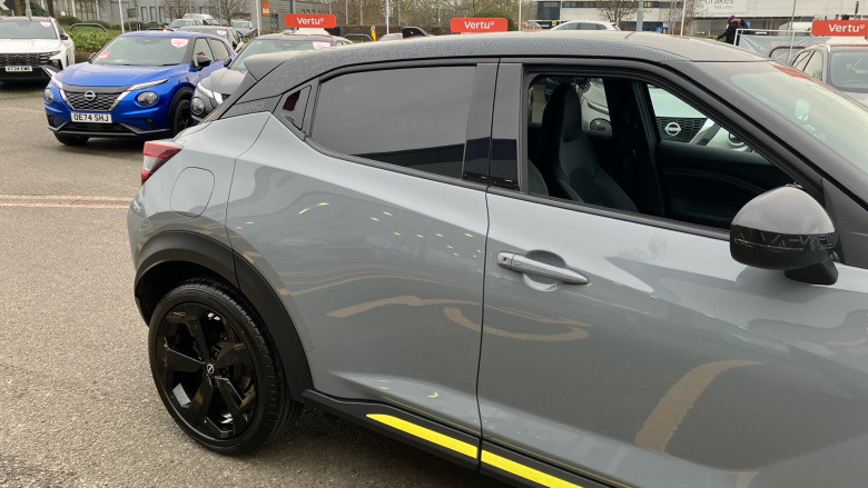 Nissan Juke 1.0 DiG-T 114 Kiiro 5dr DCT Petrol Hatchback